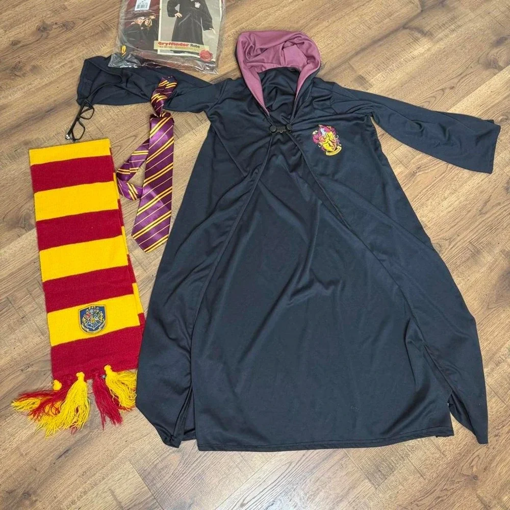 Harry Potter Gryffindor Costume Robe Bundle Scarf, Tie & Glasses Halloween